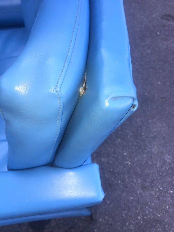 Mid-Century chrome blue vinyl lounge arm chairs - Image 3